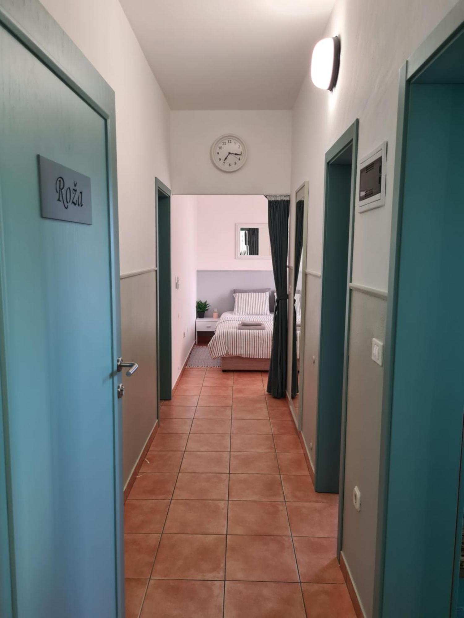 Apartment&Rooms Roza Peroj Kamer foto